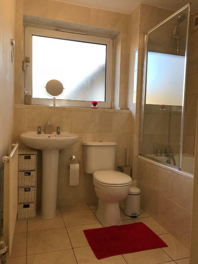 Cozy Apartment In Stratford From 18 Minutes To Central London Exteriör bild